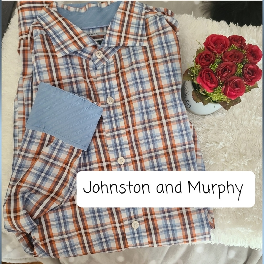 NWOT Men's Johnston and Murphy button down shirt